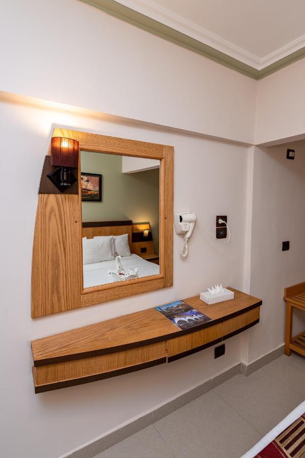 Noras Beach Hotel Порт-Саид Экстерьер фото